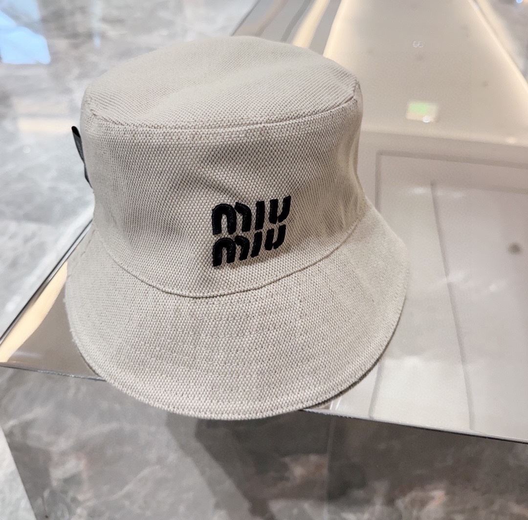 Miu Miu Caps